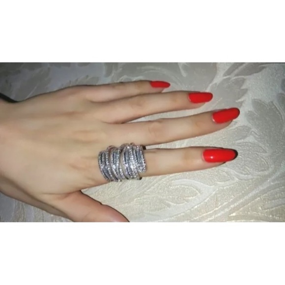 SALE Zircon Platinum plated Ring - Picture 4 of 4
